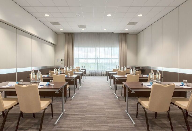 هتل NH Amsterdam Schiphol Airport