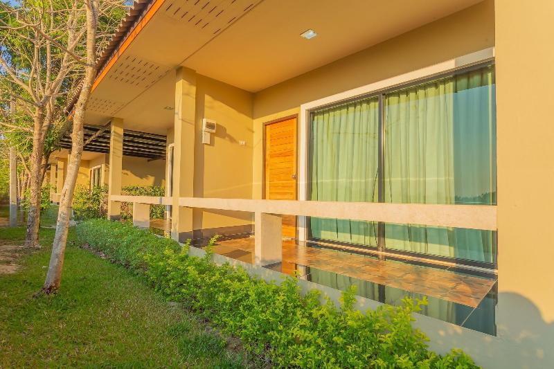 هتل Tontan Resort Chaam