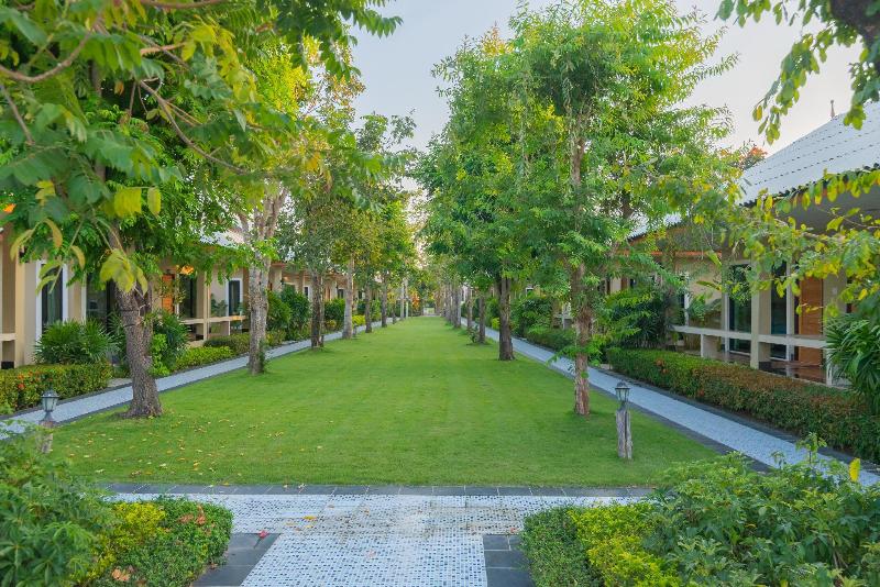 هتل Tontan Resort Chaam