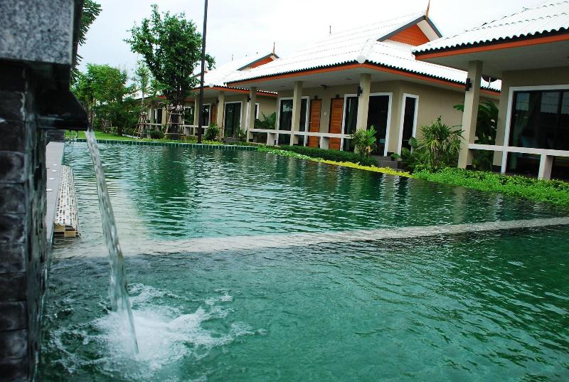 هتل Tontan Resort Chaam