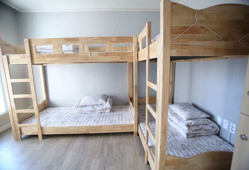 Namu Guesthouse & Pension Hostel