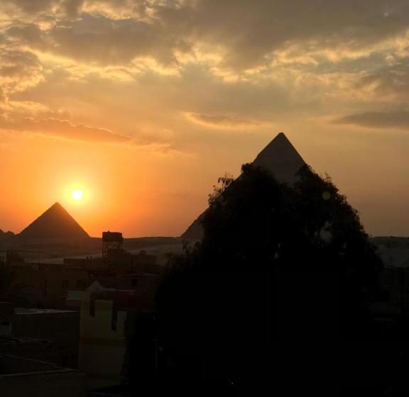 پانسیون 3 Pyramids View Inn