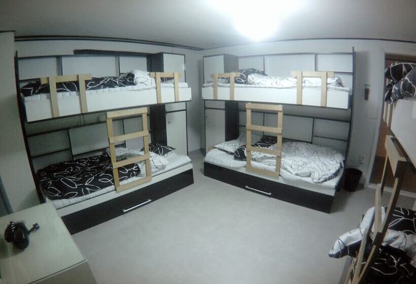 旅馆 Lux Guesthouse