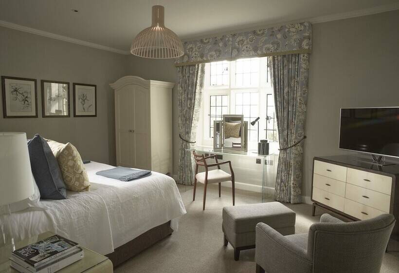 هتل Foxhill Manor – Adults Only