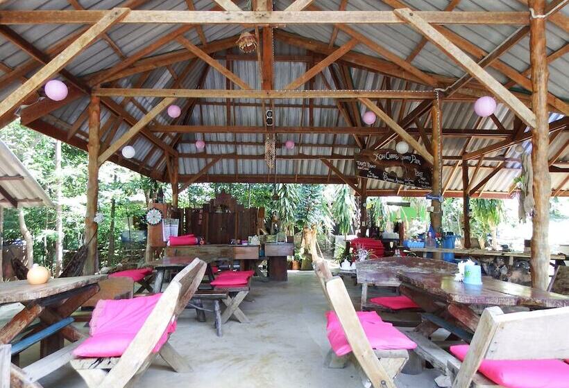 هتل Koh Chang Resort Ranong