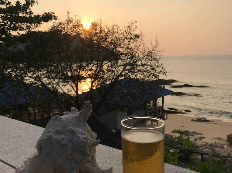 هتل Koh Chang Resort Ranong