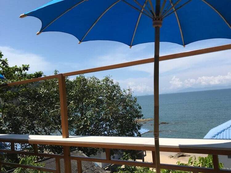هتل Koh Chang Resort Ranong