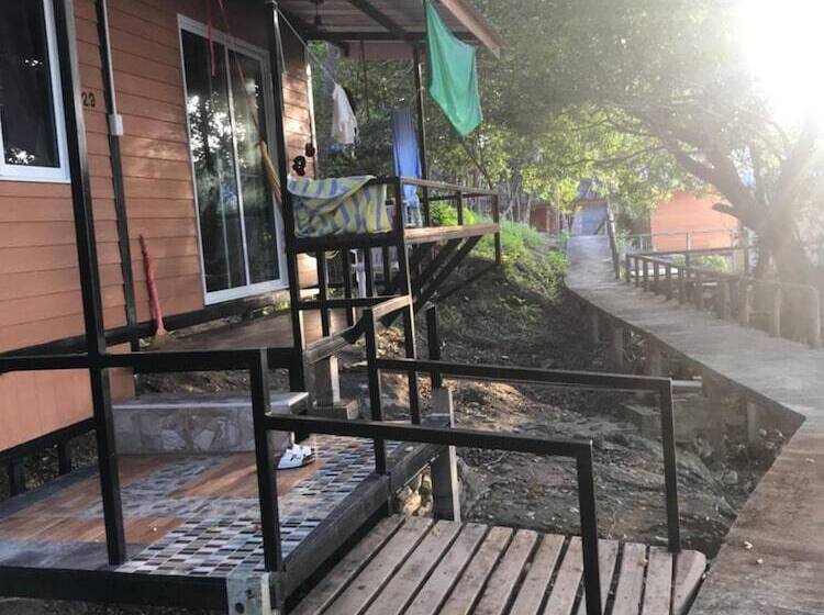 هتل Koh Chang Resort Ranong