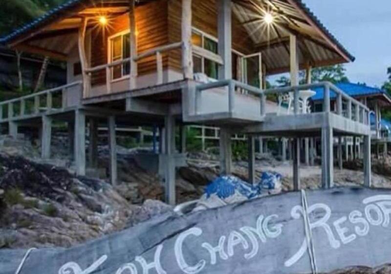 هتل Koh Chang Resort Ranong