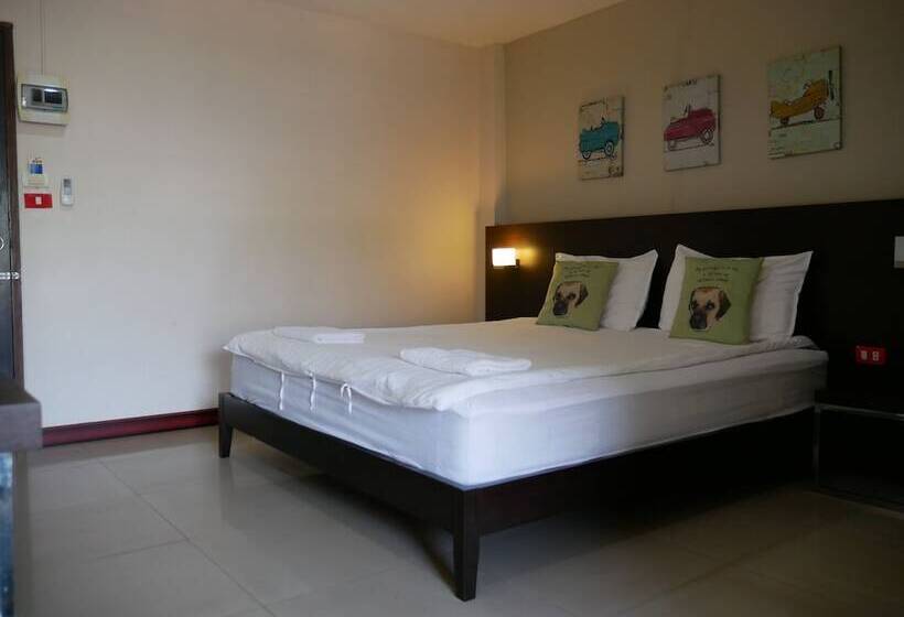 هتل Live Inn