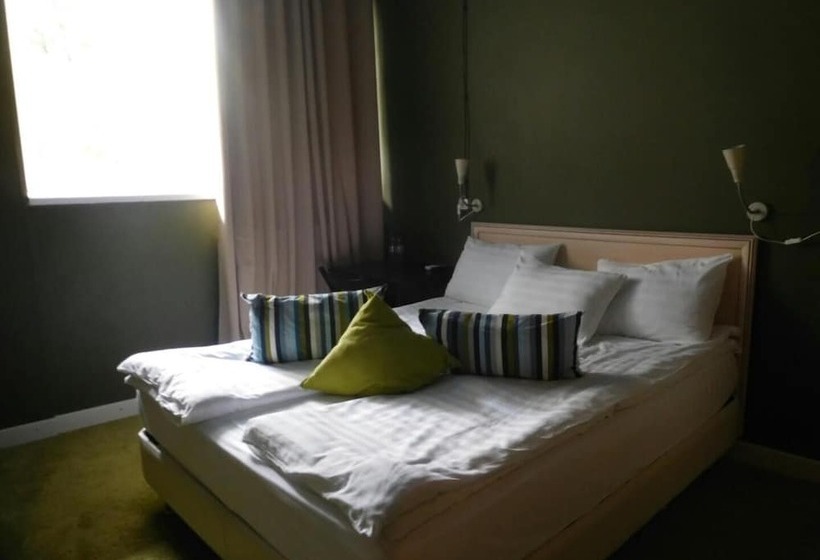 Loft Hotel H11