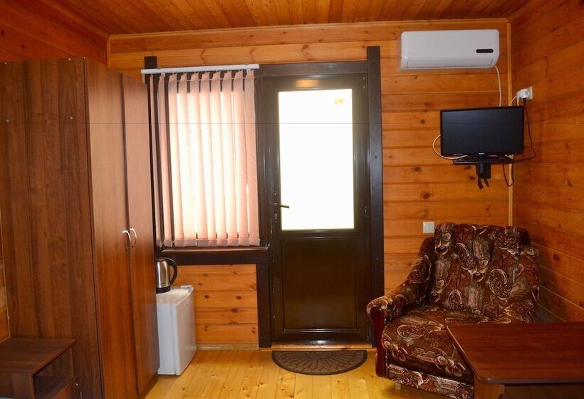 پانسیون Guest House Usadba