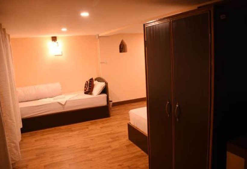 پانسیون Subha Guest House