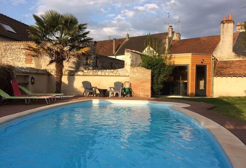 تختخواب و صبحانه Le Clos Elisa