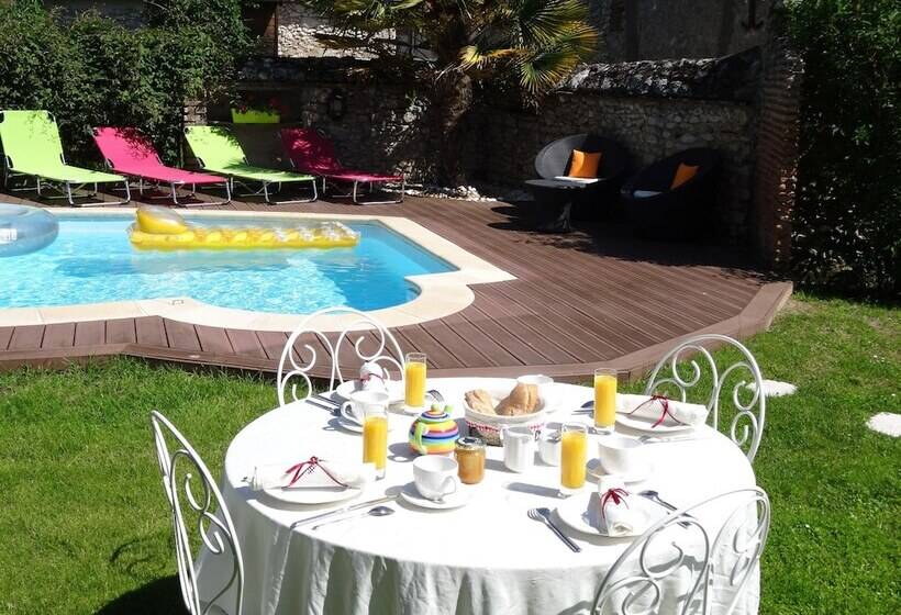 تختخواب و صبحانه Le Clos Elisa
