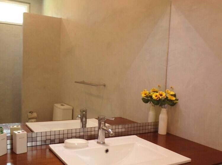 Chuan Chom Villas