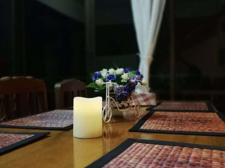پانسیون Aow Noi Sea View Resort