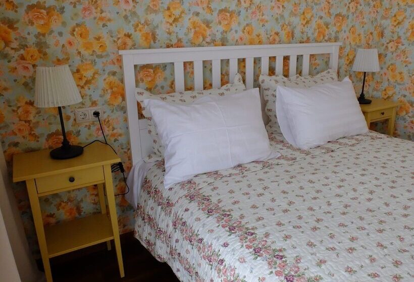 پانسیون Dacha Beliy Bereg