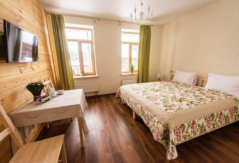 پانسیون Dacha Beliy Bereg