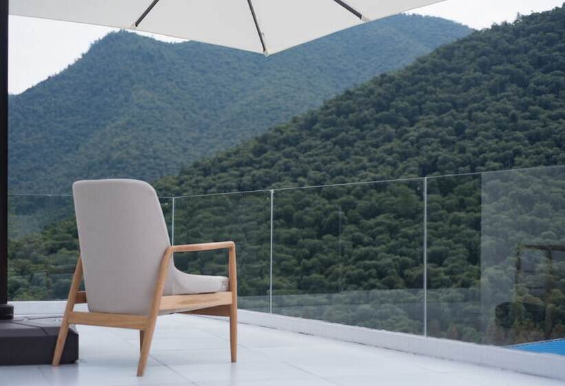 پانسیون Mogan Mountain Zan Olina Resort Villa