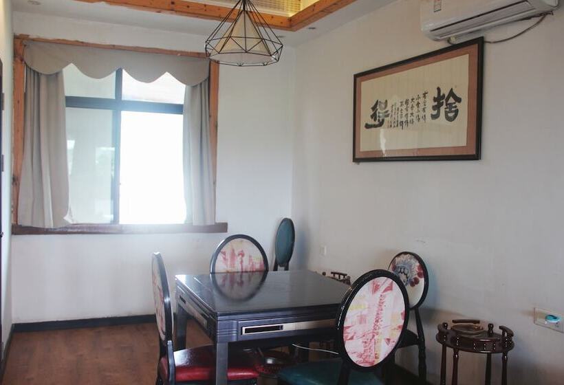 پانسیون 张家界天门山伴田居民宿