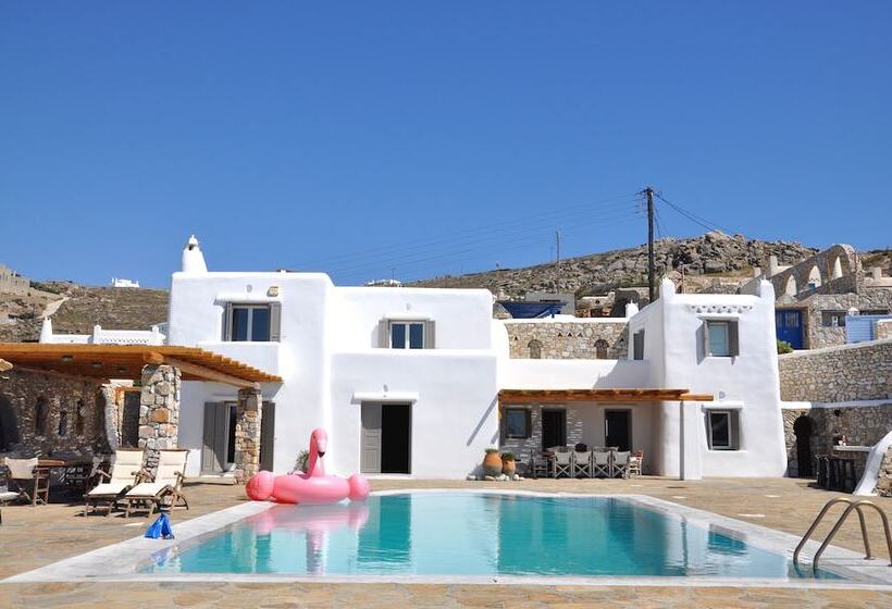 Zeus Seafront Villa