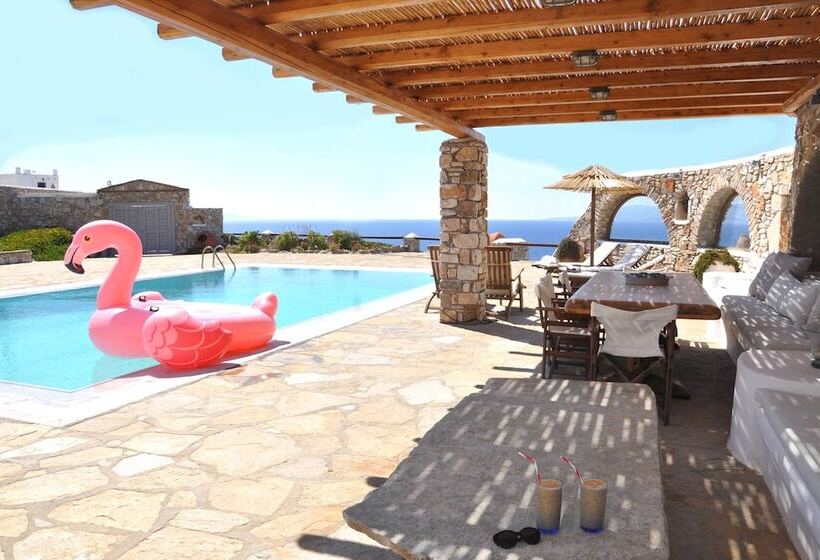 Zeus Seafront Villa