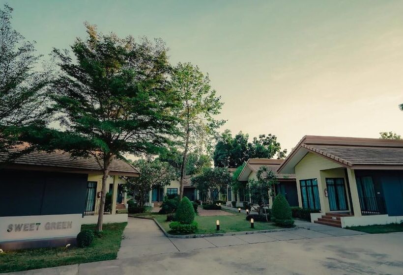 هتل Chanalai Resort And