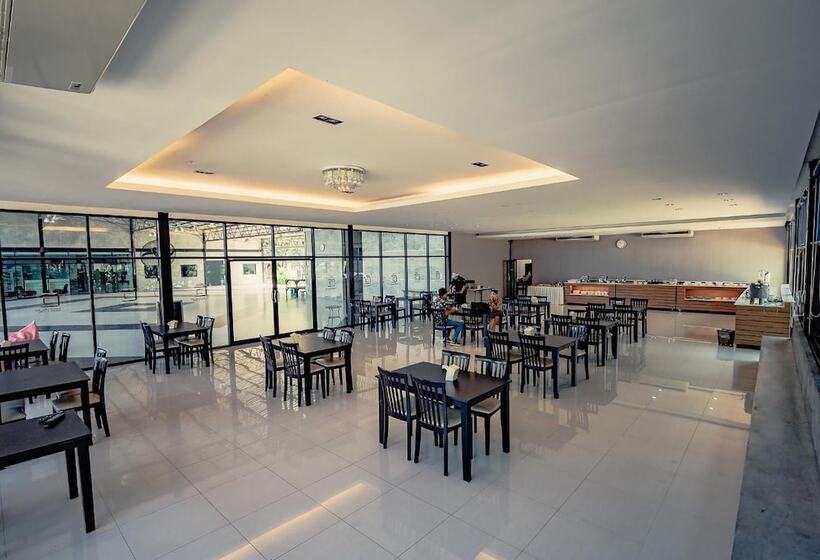 هتل Chanalai Resort And