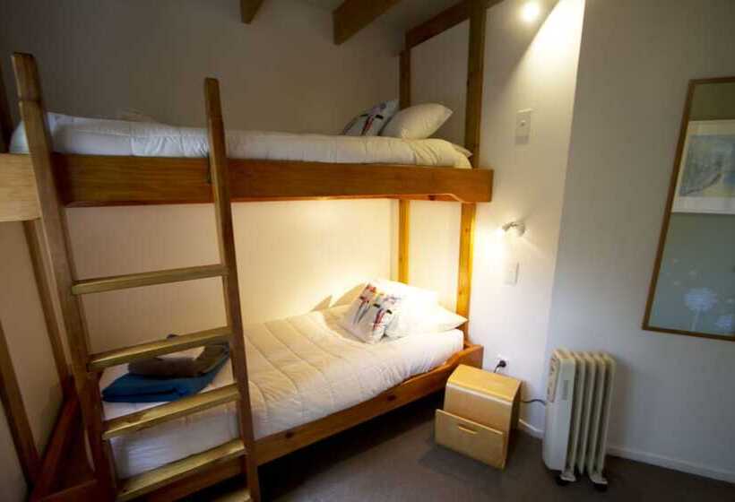 Отель Fern Lodge
