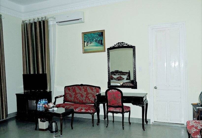 هتل Hai Au