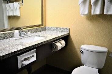 هتل Sigma Inn & Suites