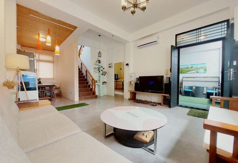 پانسیون Field Trail Homestay
