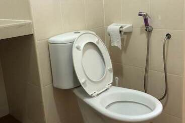 هتل Aam