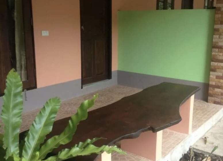 هتل Amazon Villas