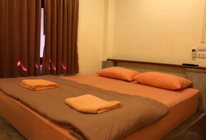 هتل Baan Archa Samui