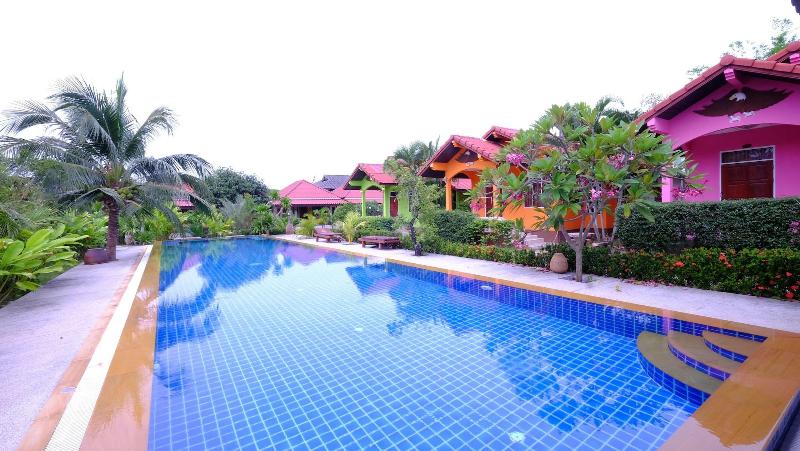 هتل Baan Archa Samui