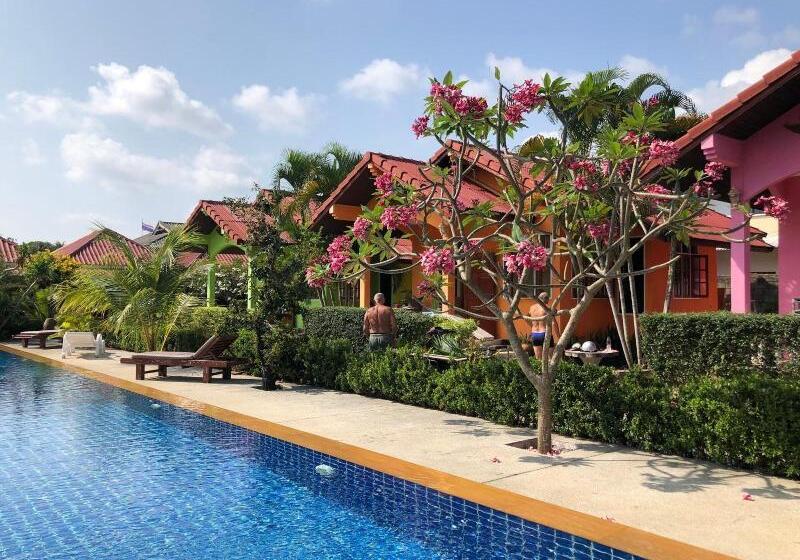 هتل Baan Archa Samui