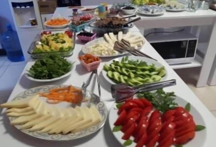 هتل Güven
