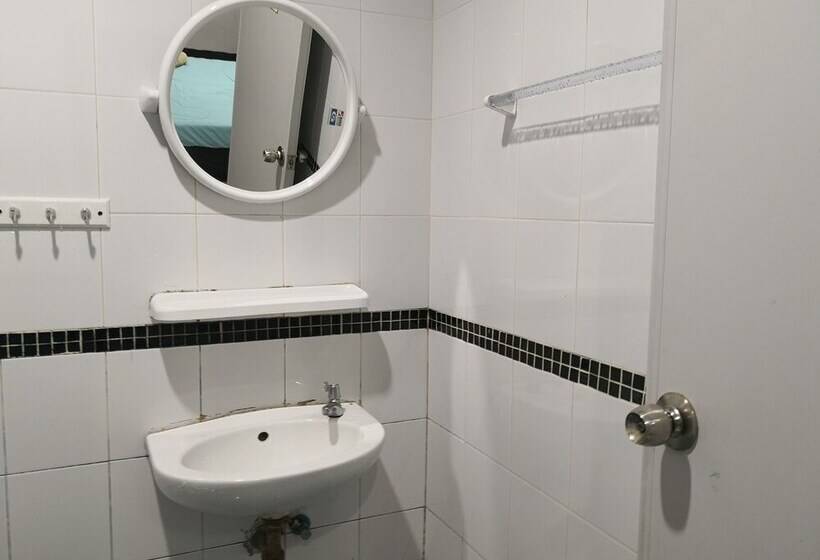 Отель Khan Kluay Resort