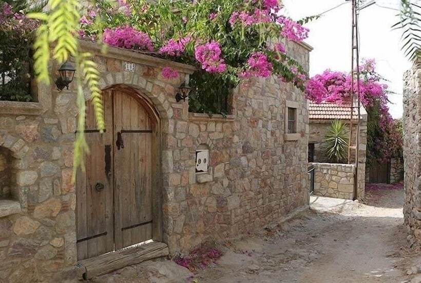 هتل La Petra Datca