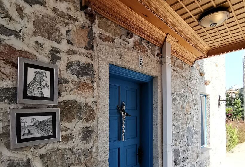 هتل La Petra Datca