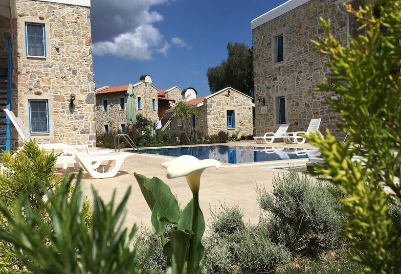 هتل La Petra Datca