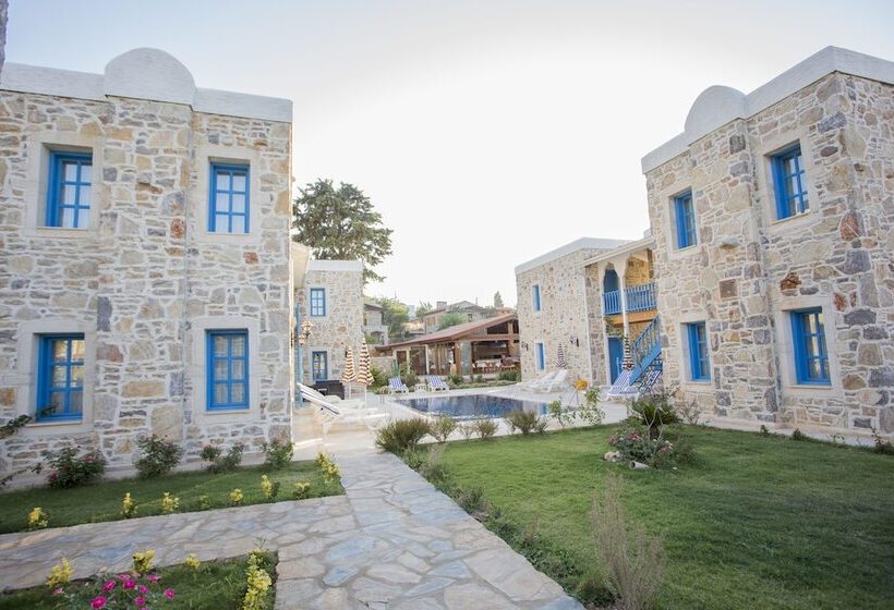 هتل La Petra Datca
