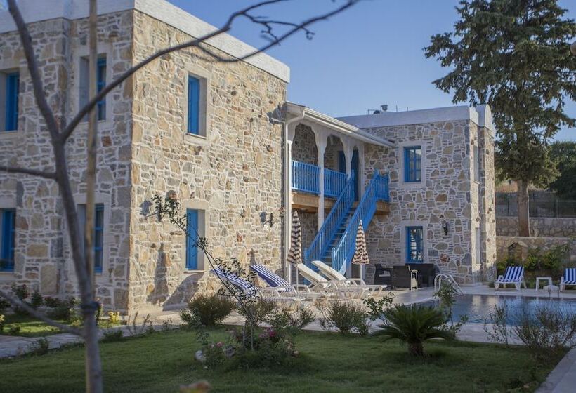 هتل La Petra Datca