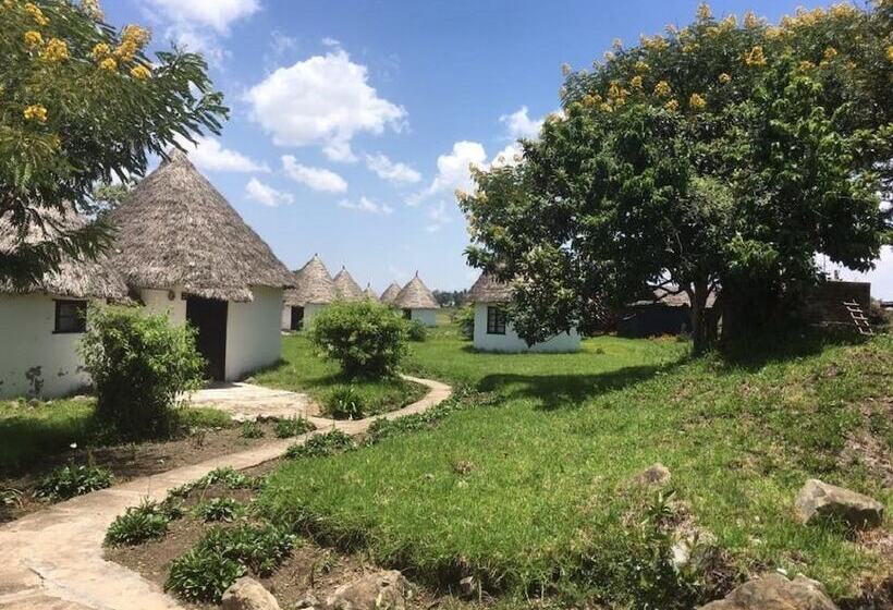 هتل Momella Wildlife Lodge