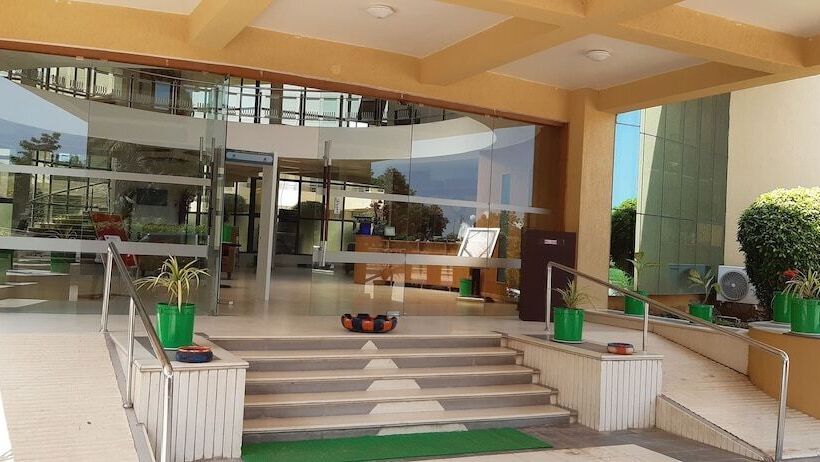 酒店 Seven Sky Clarks Exotica