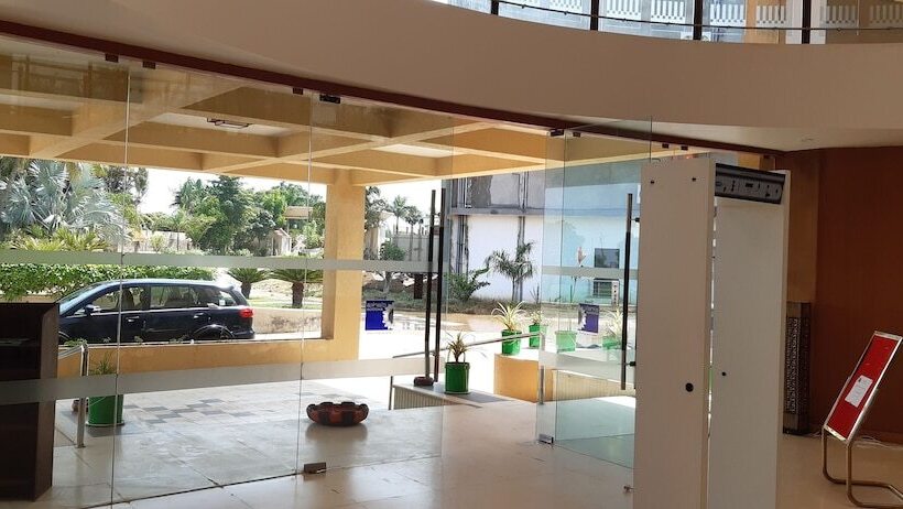 酒店 Seven Sky Clarks Exotica