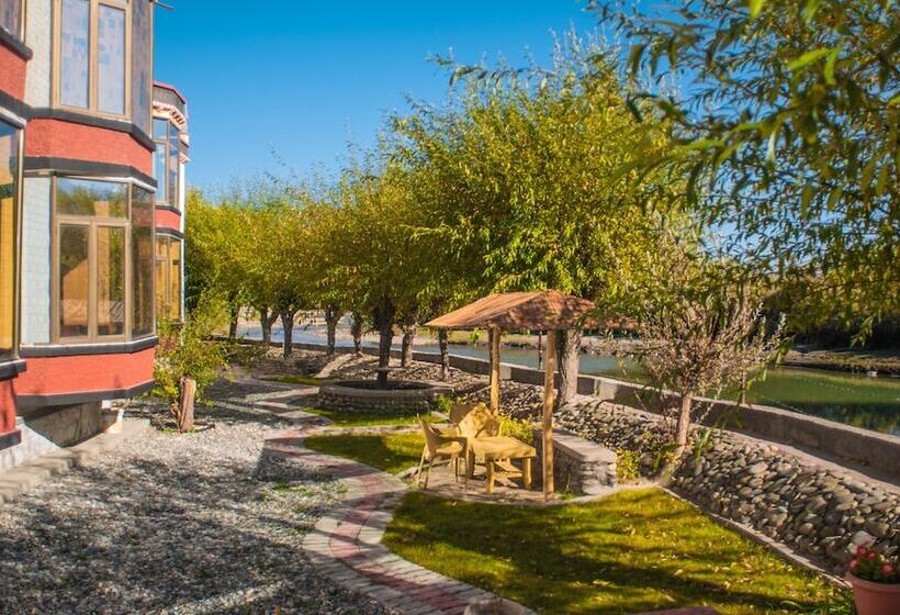هتل The Nature Residency A Riverside Resort In Leh