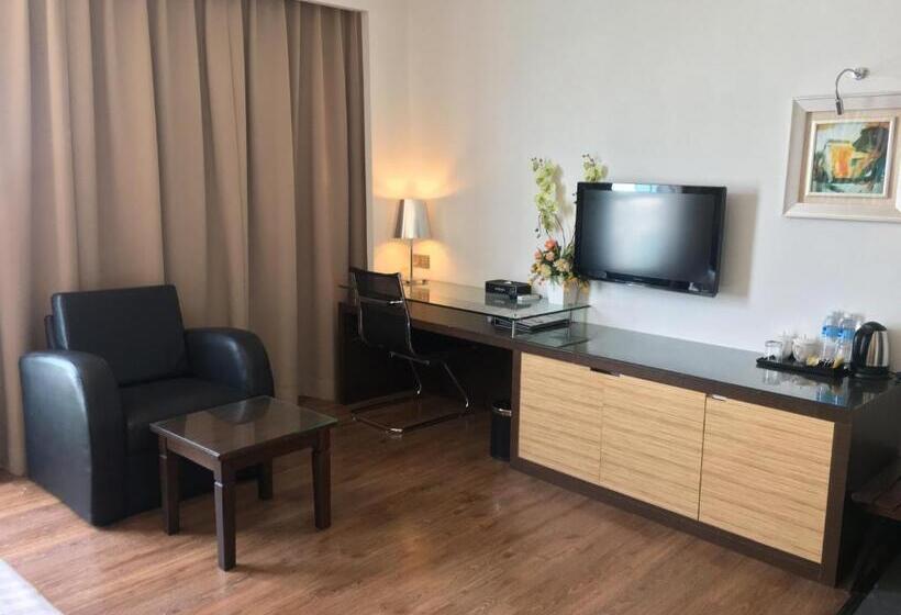 New World Express Motel